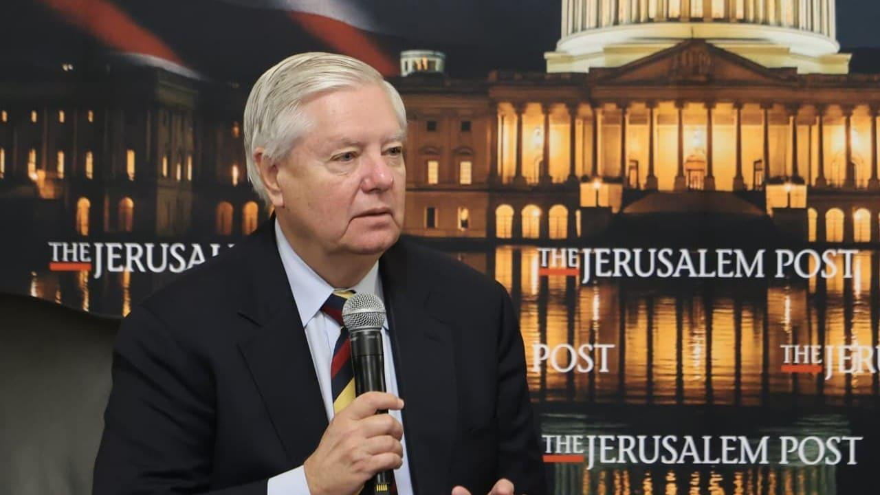 ABD'li senatör ağzındaki baklayı çıkardı: 'Anlaşma olmazsa Muhammed bin Selman öldürülür&#