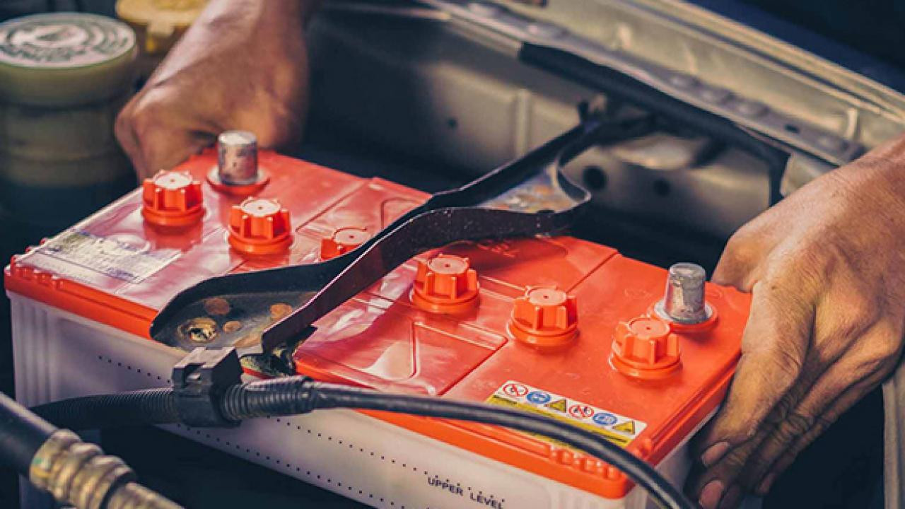 Araba aküsü neden hemen biter? Uzmanlar açıkladı