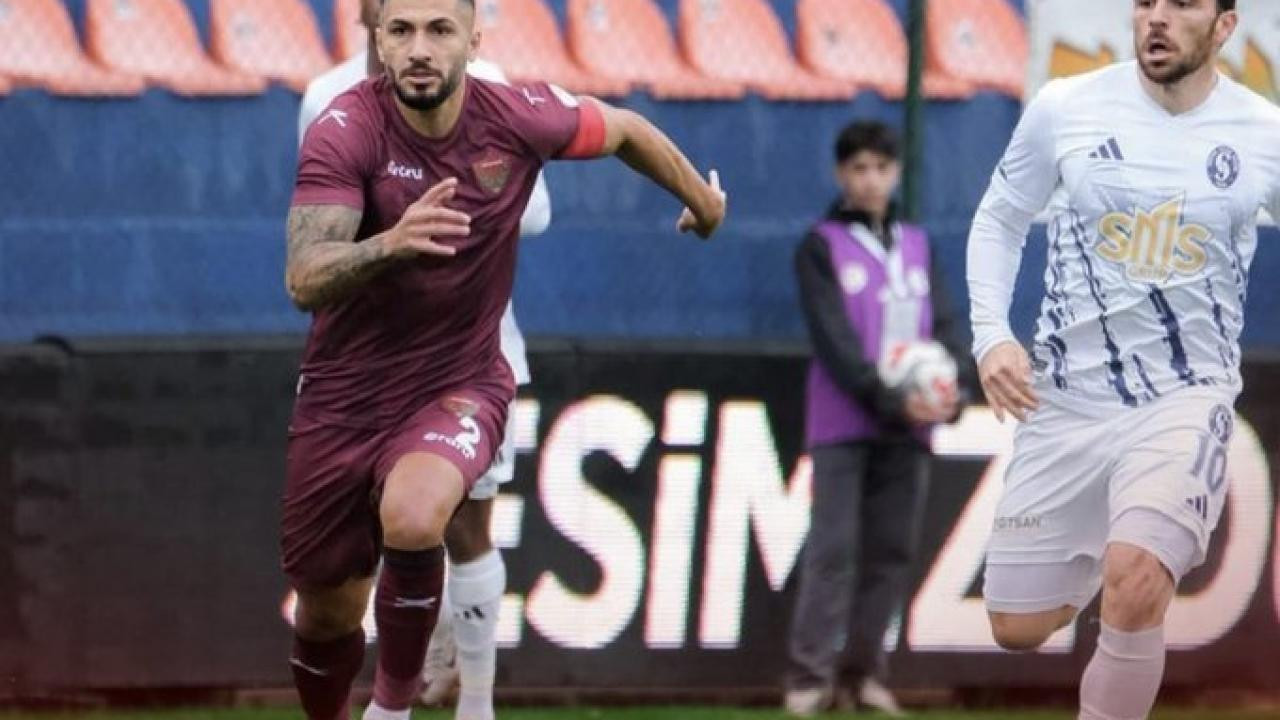 Efsane takım deplasmanda 3-0 kazanarak küme düşme hattından çıktı!