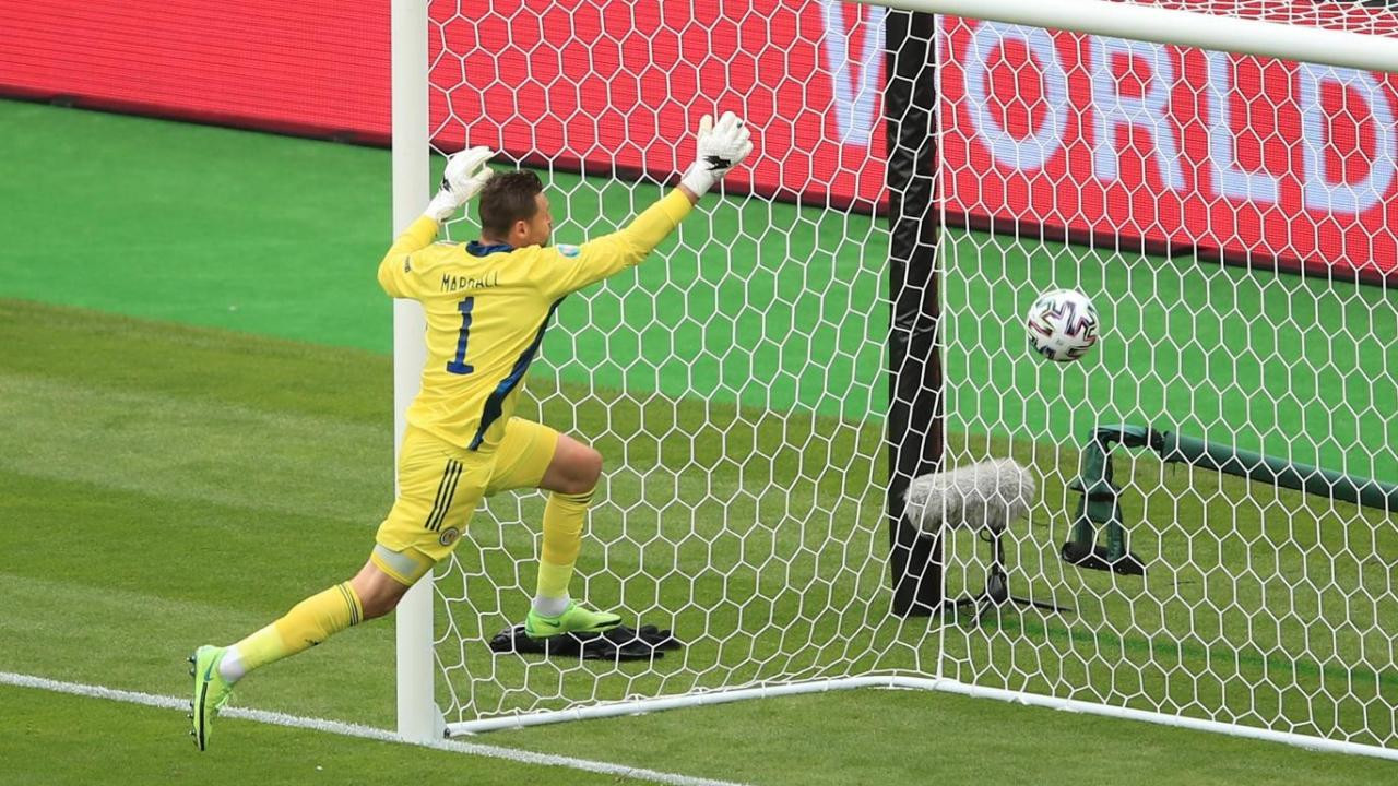 Kaleciden 'bahis' mesajı: 'Sen karşılıklı gol oyna ben kesin yerim'