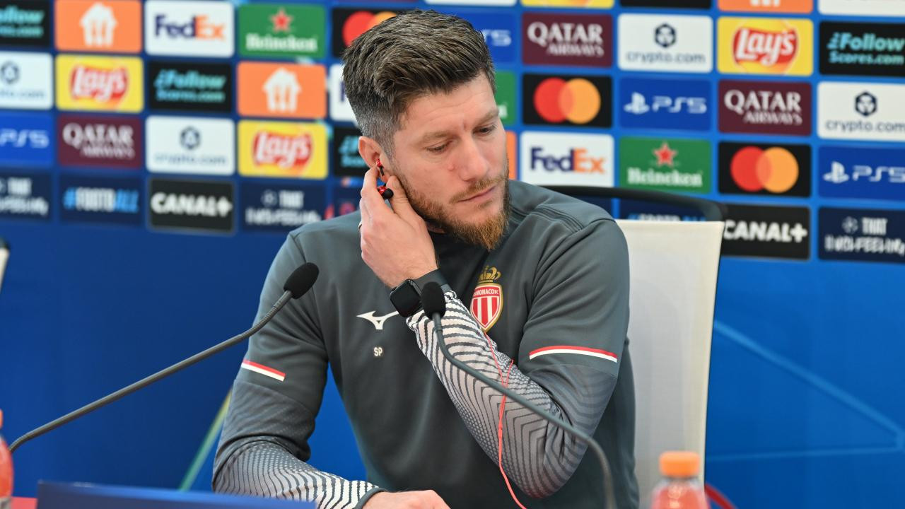 Monaco Teknik Direktörü: 'Başımızı dik tutmalıyız'