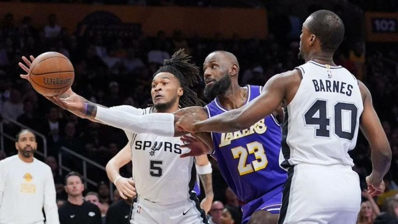 NBA Kupası yarı finalinde dev maç! Spurs, Thunder'la karşılaşacak