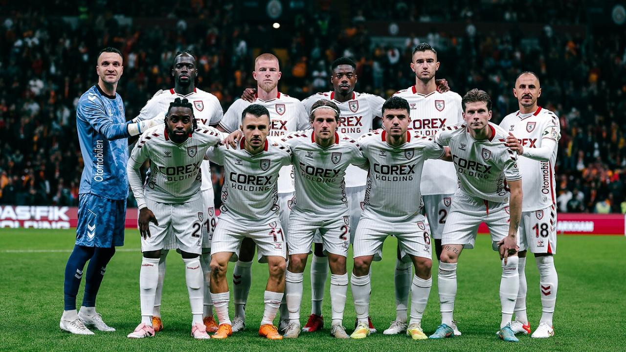 Samsunspor - AEK! İlk 11'ler